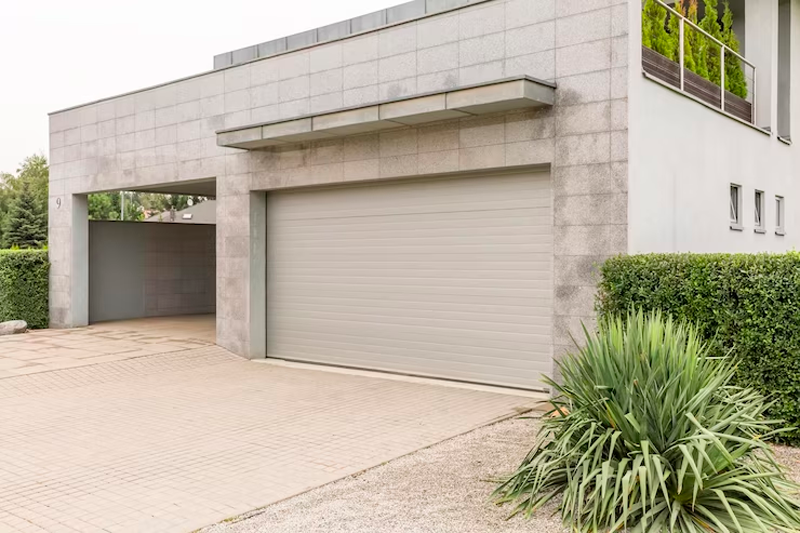 Casa do Serralheiro Blog Descubra Como Escolher o Portao Ideal Para Sua Garagem
